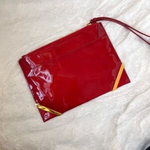 $276 NWOT | Italy 100% Patent Leather Red Wristlet Flat Envelope Clutch Gold